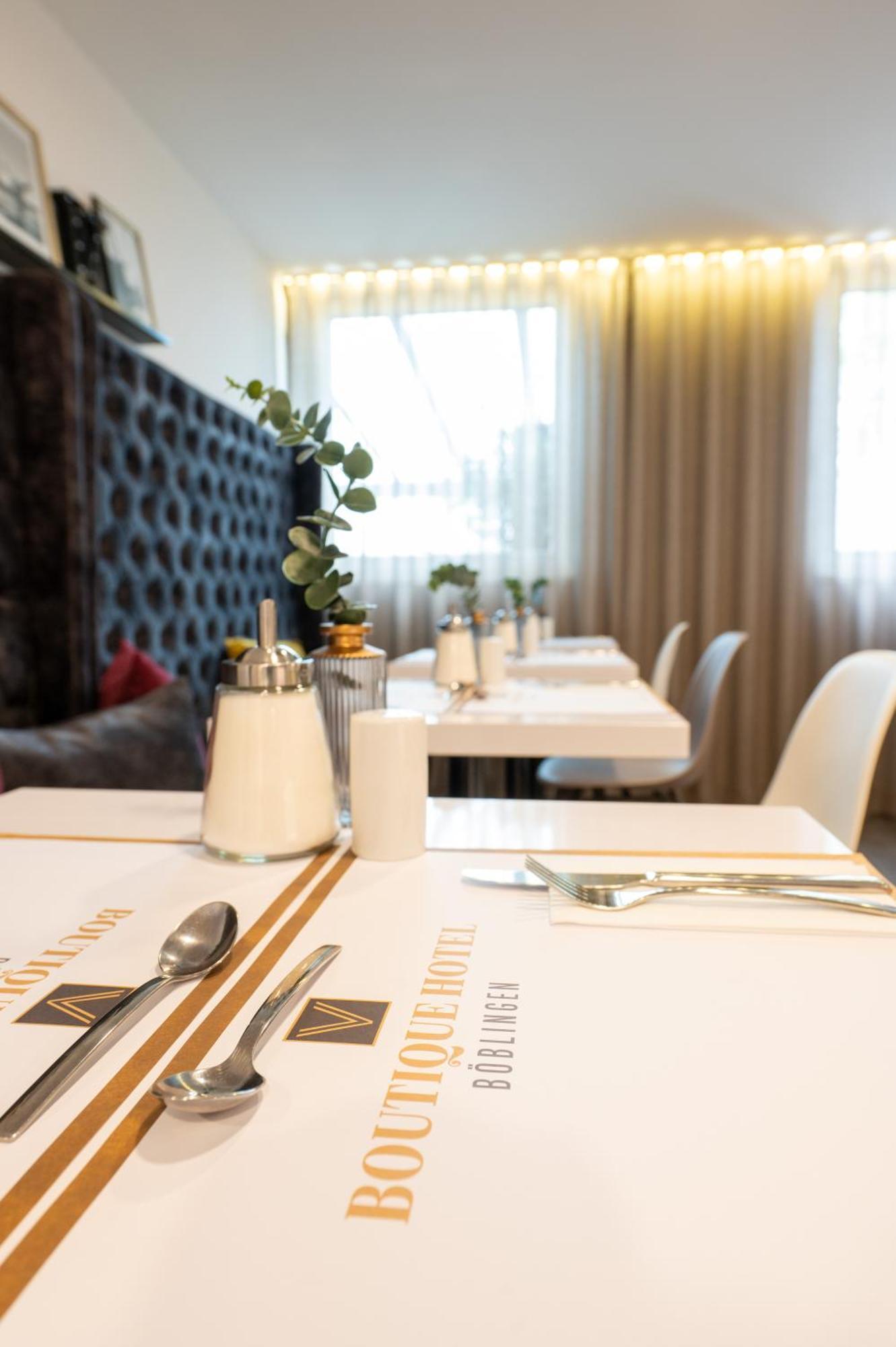 V Boutique Hotel ベーブリンゲン エクステリア 写真