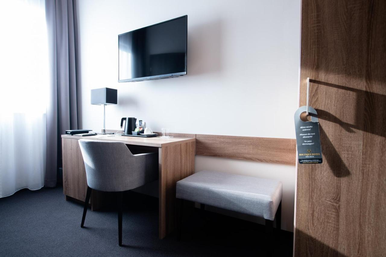 V Boutique Hotel ベーブリンゲン エクステリア 写真